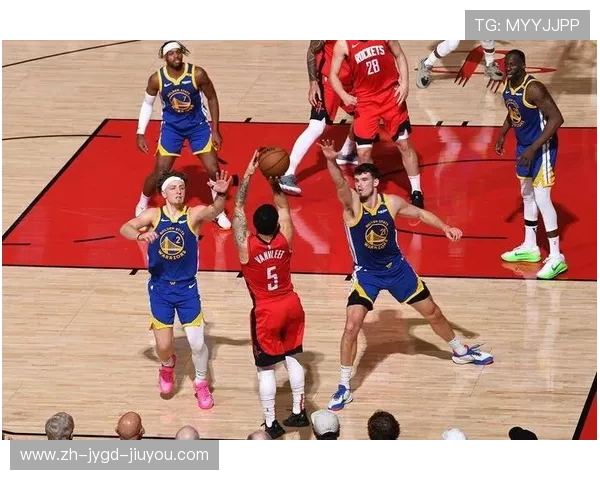 火箭队与勇士队精彩比赛回放与三分大战回顾